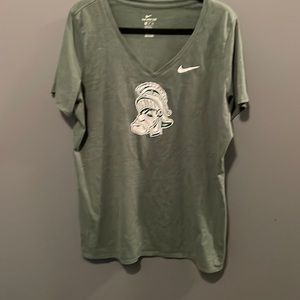 Women’s XXL Michigan state t shirt